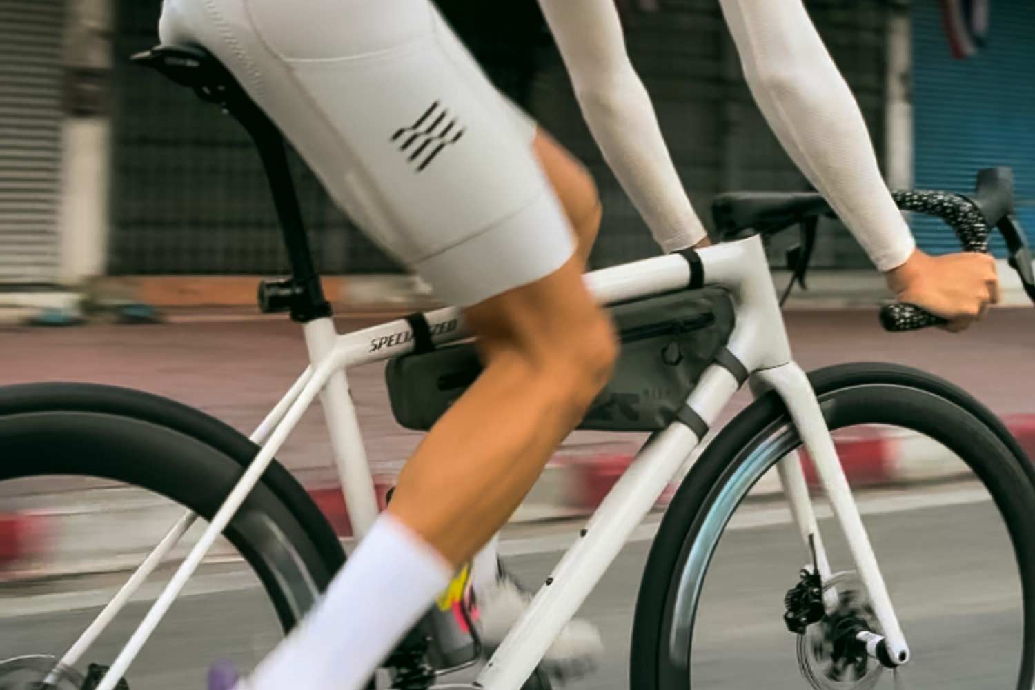 MAAP x APIDURA Alt Road Frame Pack - 4L Loam